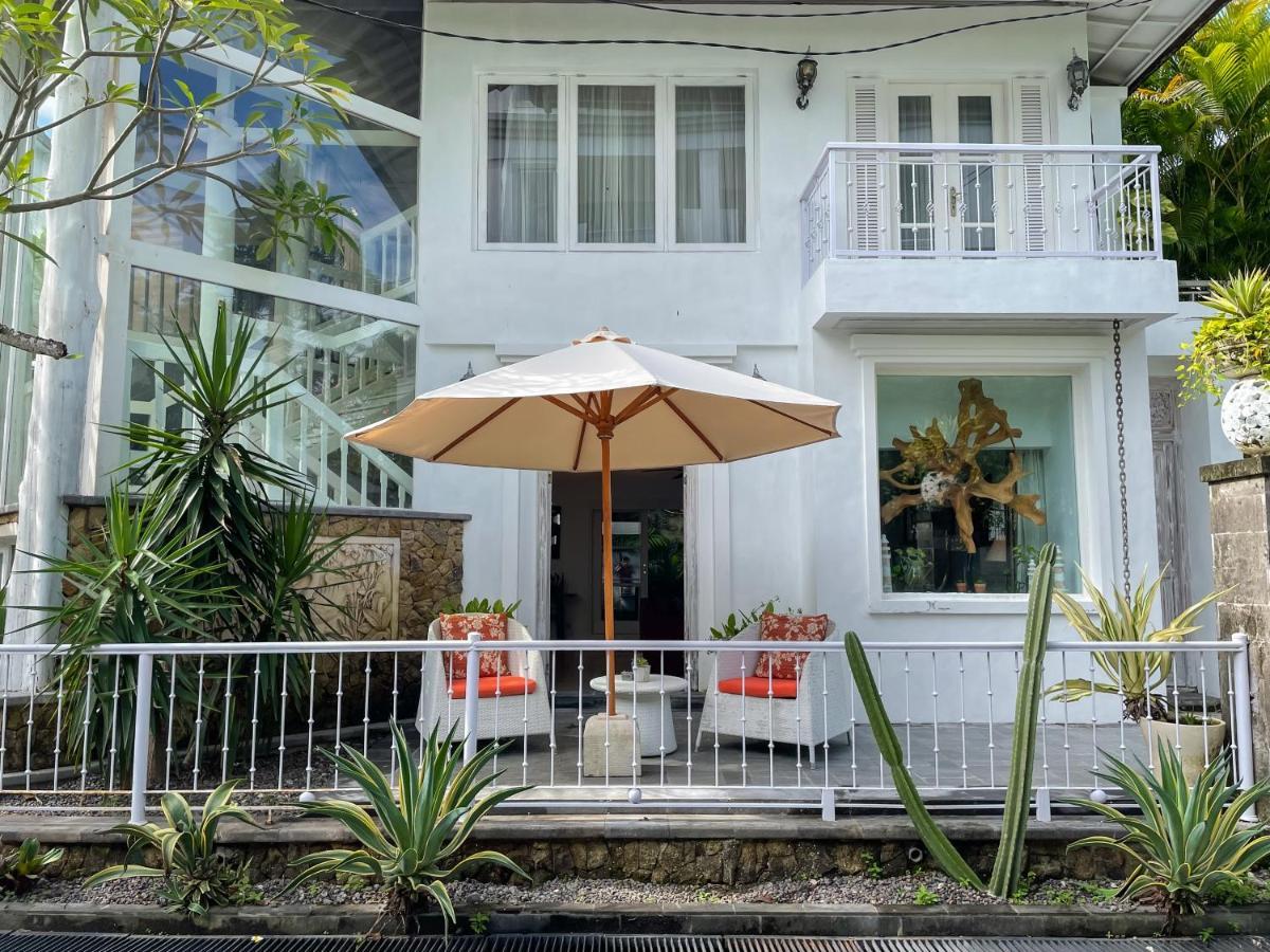 Beach House Canggu - 150M Berawa Beach Exteriér fotografie